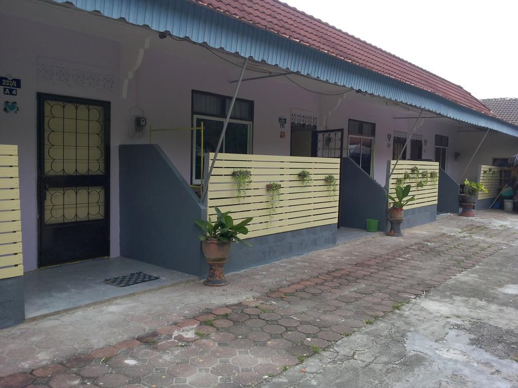 Nan Inn Bungalow Karon Luaran gambar